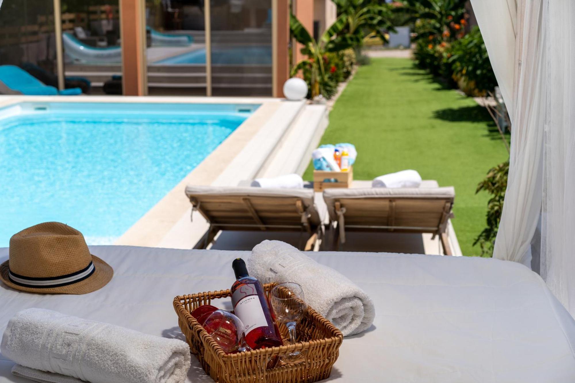 Modular Bungalows With Heated Pool Artemis Greece Dış mekan fotoğraf
